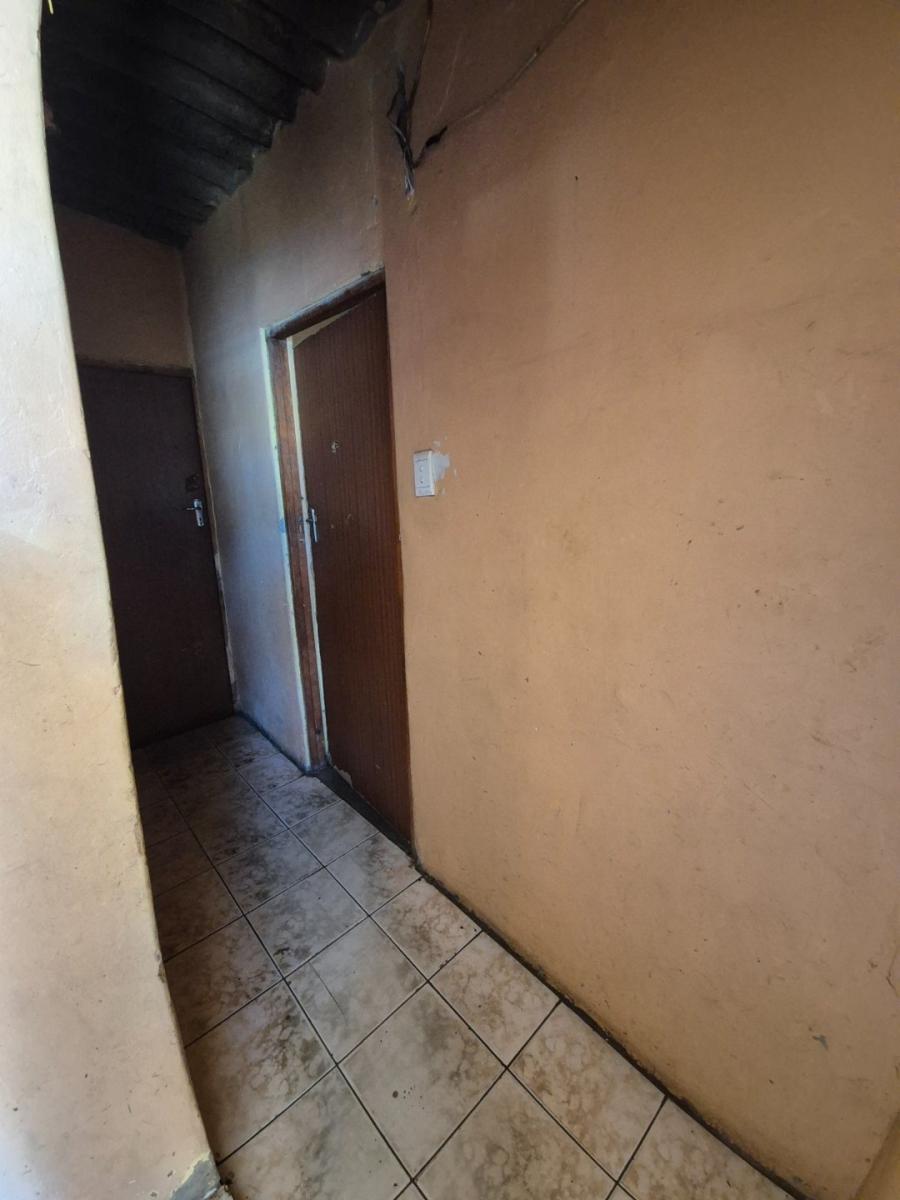 2 Bedroom Property for Sale in Kwazakhele Eastern Cape